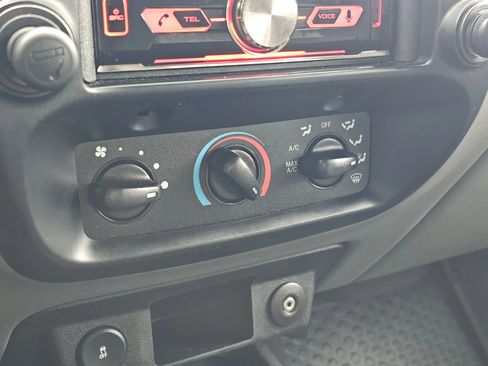 Used 2011 Ford Ranger Sport image 27