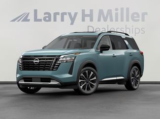 New 2026 Nissan Pathfinder Platinum w/ Cargo Package FWD video 1