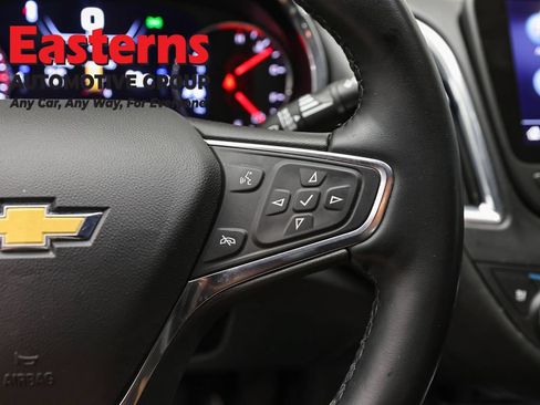 Used 2024 Chevrolet Malibu LT FWD image 16