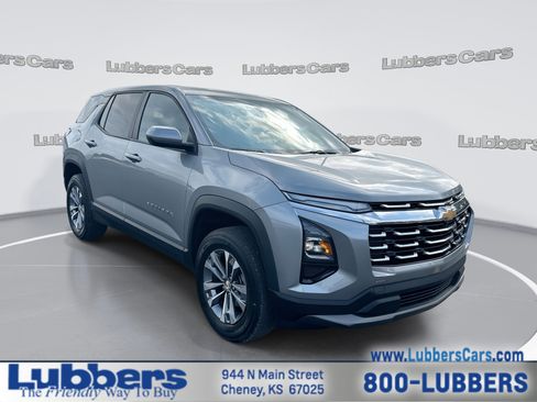 Used 2025 Chevrolet Equinox LT image 1