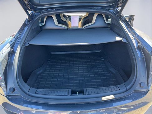 Used 2015 Tesla Model S 70D image 20