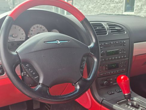 Used 2003 Ford Thunderbird RWD image 13
