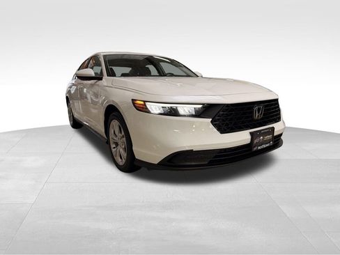 New 2026 Honda Accord LX image 2