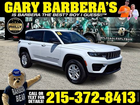 Used 2024 Jeep Grand Cherokee Laredo AWD/4WD image 1