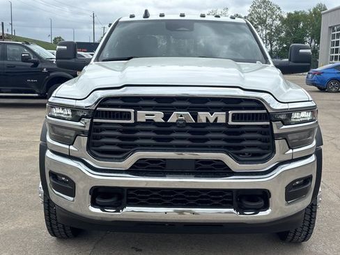 New 2026 RAM 5500 Tradesman AWD/4WD image 8