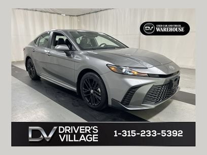Used 2025 Toyota Camry SE w/ Convenience Package