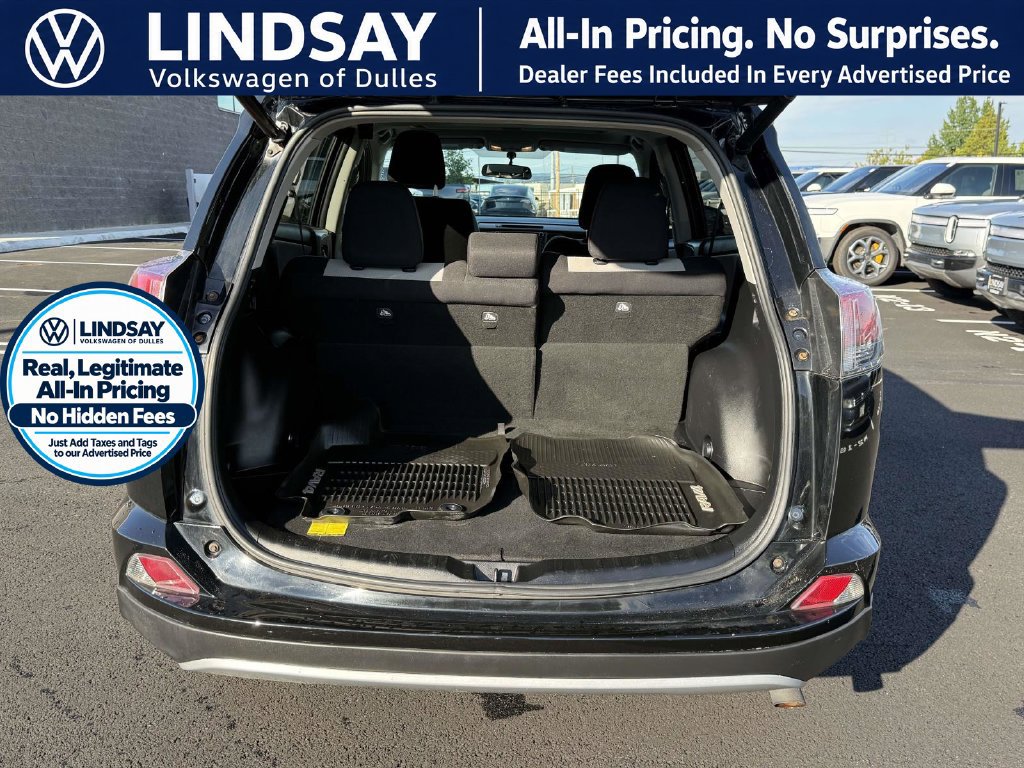 Used 2016 Toyota RAV4 XLE AWD/4WD image 14