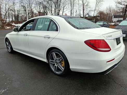 Used 2019 Mercedes-Benz E 300 4MATIC image 6