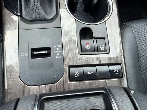 Used 2021 Toyota Highlander Platinum FWD image 15