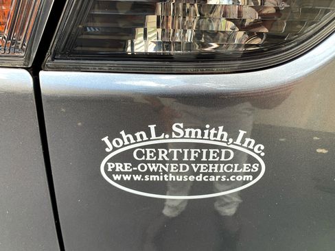 Used 2018 Nissan Rogue SV w/ Sun & Sound Touring Package image 34