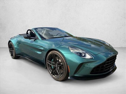 New 2026 Aston Martin V8 Vantage Coupe image 8