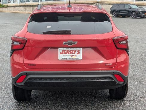 New 2026 Chevrolet Trax RS w/ Driver Confidence Package FWD image 6