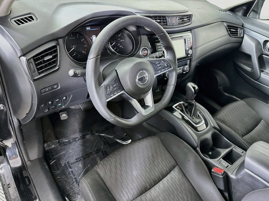 Certified 2020 Nissan Rogue SV AWD/4WD image 18