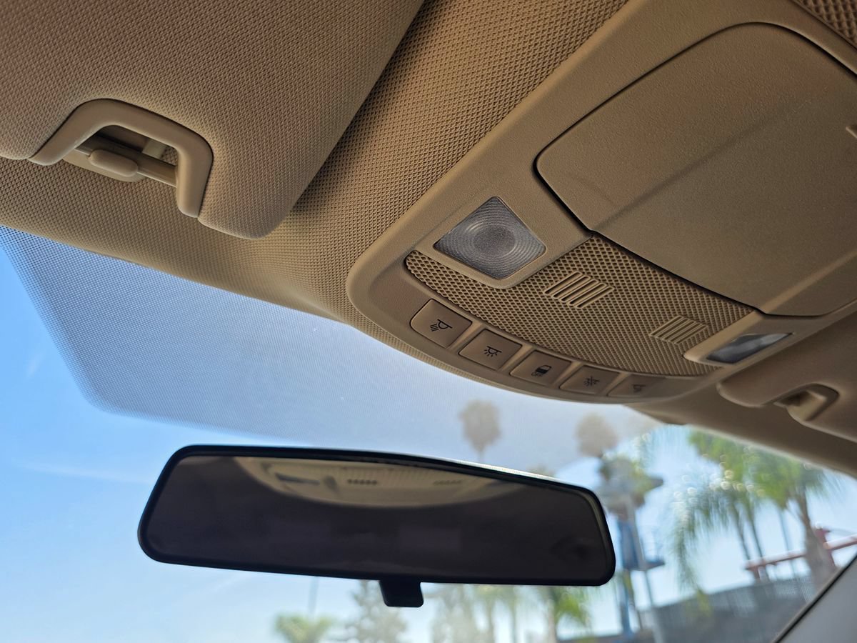 Used 2015 Ford Fusion SE FWD image 37