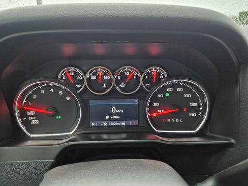 Used 2020 Chevrolet Silverado 1500 LT Trail Boss AWD/4WD image 23