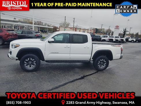 Certified 2023 Toyota Tacoma TRD Off-Road AWD/4WD image 5