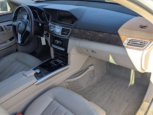 Used 2014 Mercedes-Benz E 350 4MATIC Wagon image 22