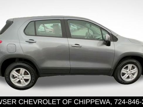 Certified 2020 Chevrolet Trax LS image 9
