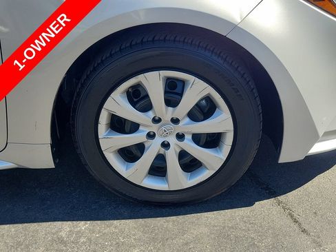 Used 2024 Toyota Corolla LE FWD image 7