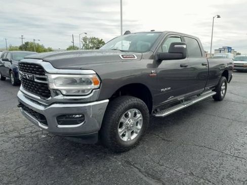 Used 2024 RAM 3500 Big Horn w/ Level 2 Equipment Group AWD/4WD image 4