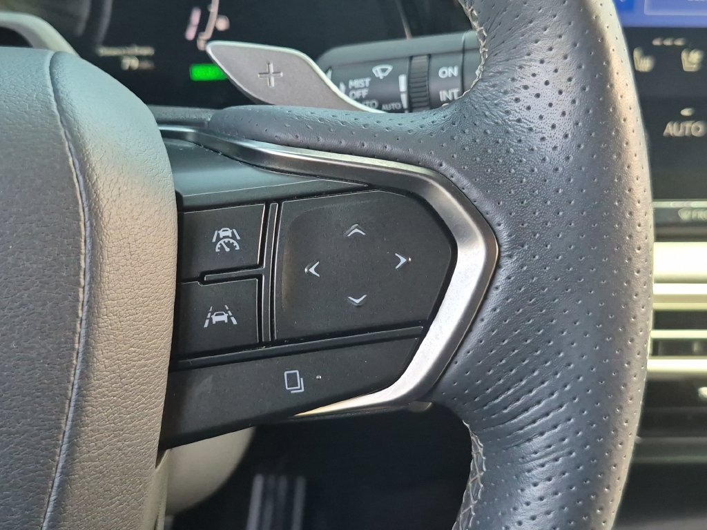 Used 2023 Lexus RX 500h F Sport w/ Cold Area Package AWD/4WD image 34