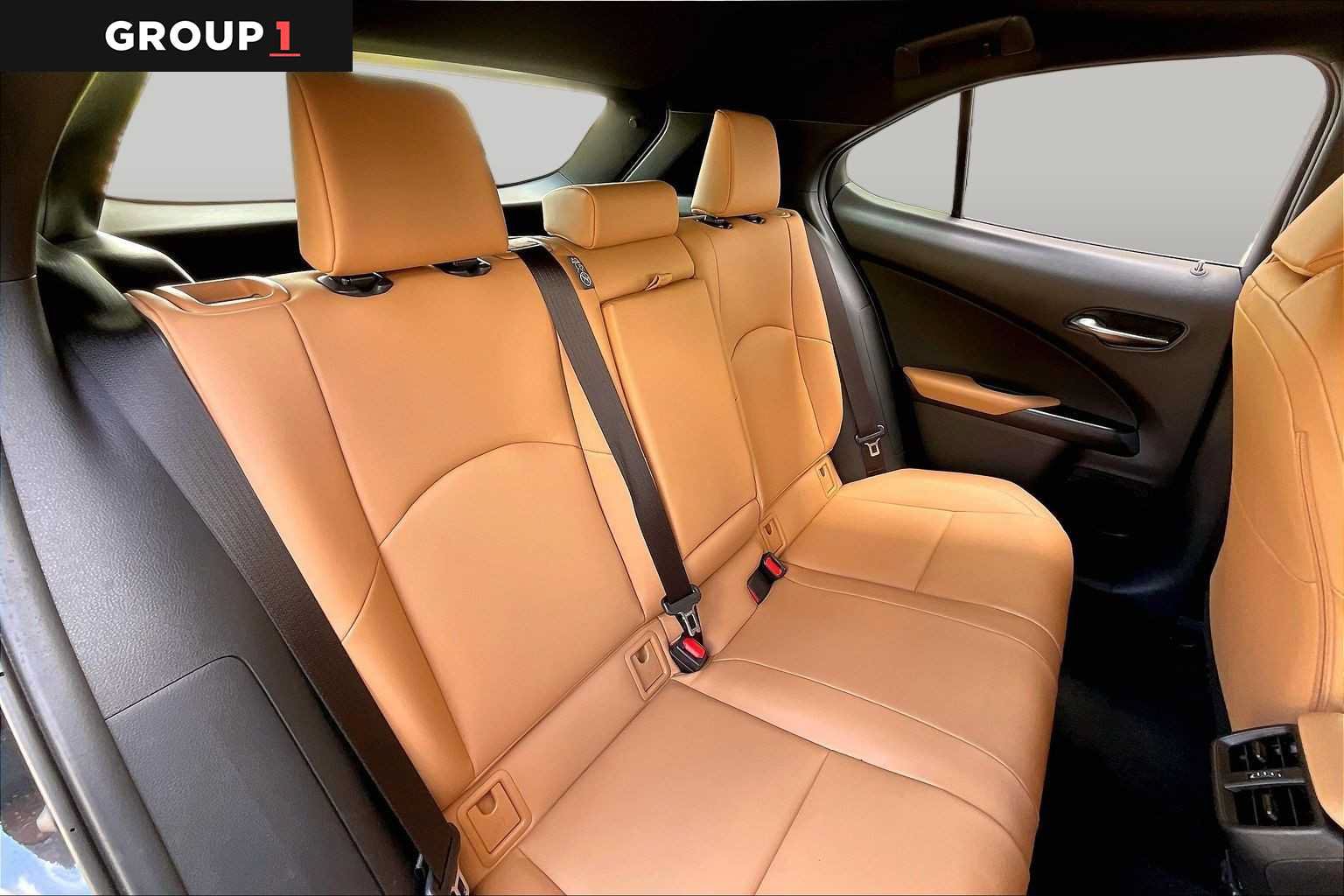 Used 2026 Lexus UX 300h FWD w/ Cold Area Package image 17