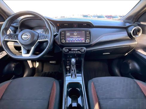 Used 2024 Nissan Kicks SR FWD image 15