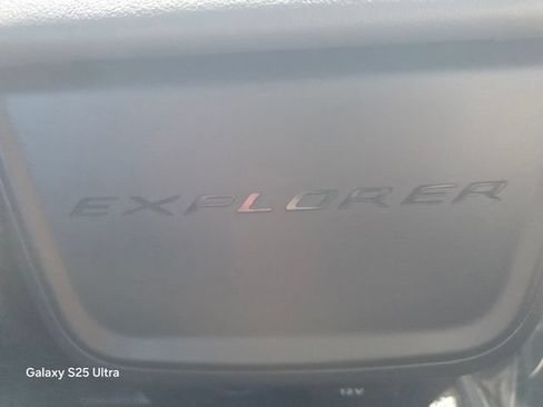 New 2026 Ford Explorer Active RWD image 18
