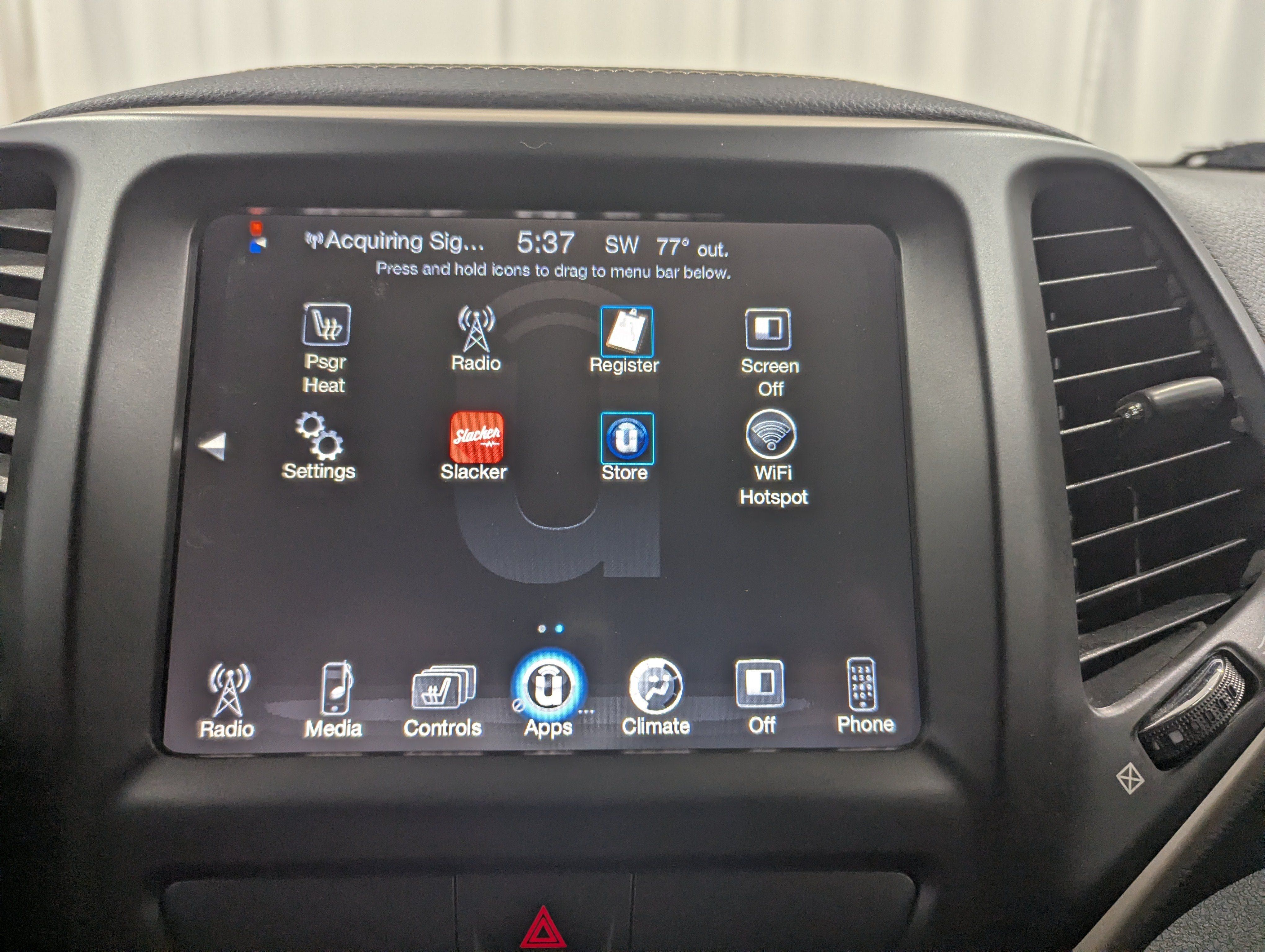 Used 2017 Jeep Cherokee Latitude w/ Cold Weather Group AWD/4WD image 20