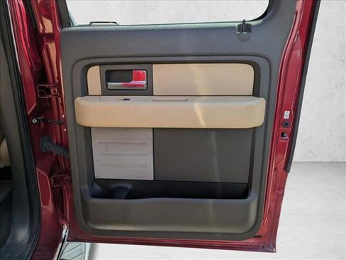 Used 2014 Ford F150 XLT w/ Equipment Group 302A Luxury image 28