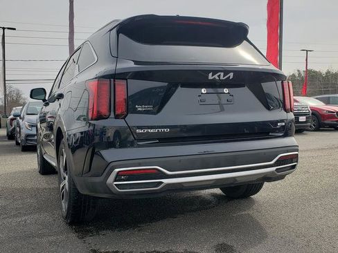 Certified 2023 Kia Sorento EX w/ Panoramic Sunroof Package AWD/4WD image 7