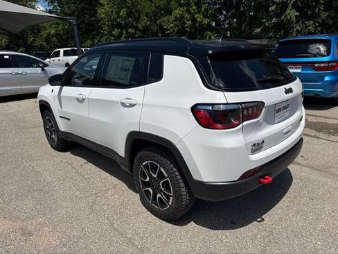 New 2026 Jeep Compass Trailhawk w/ Sun, Sound & Navigation Group AWD/4WD image 4