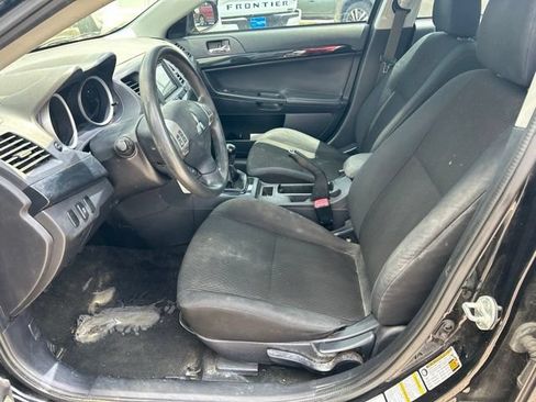 Used 2017 Mitsubishi Lancer ES FWD image 19