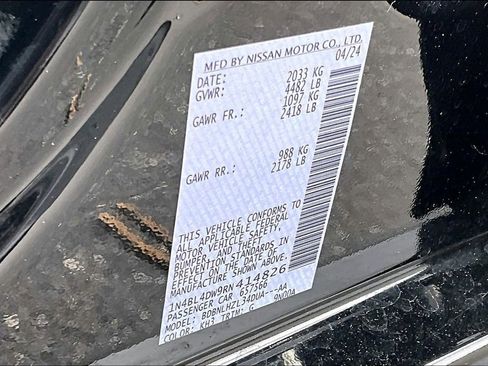 Used 2024 Nissan Altima 2.5 SV image 16