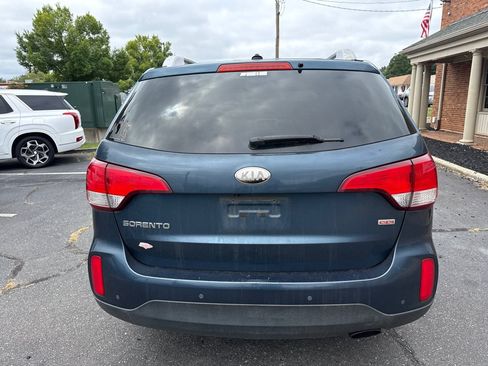 Used 2014 Kia Sorento LX FWD image 6