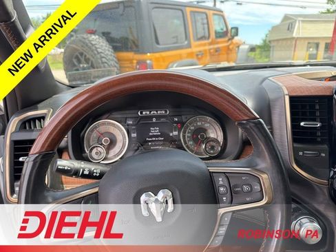 Used 2022 RAM 1500 Limited AWD/4WD image 11