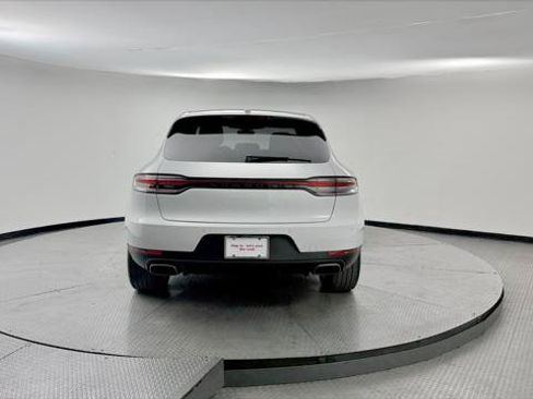 Used 2019 Porsche Macan AWD/4WD image 7