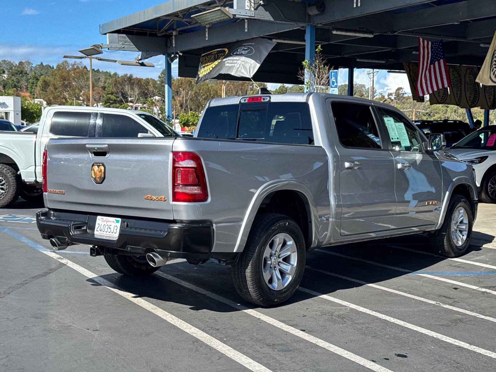 Used 2021 RAM 1500 Laramie AWD/4WD image 12