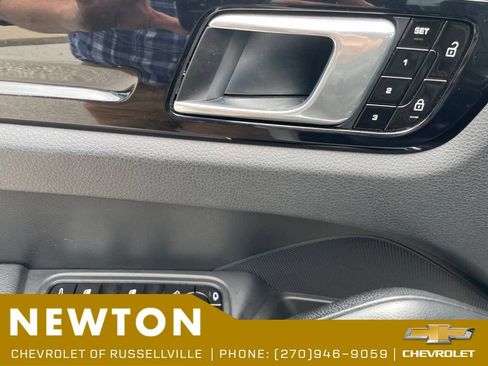 Used 2019 Porsche Cayenne AWD/4WD image 9