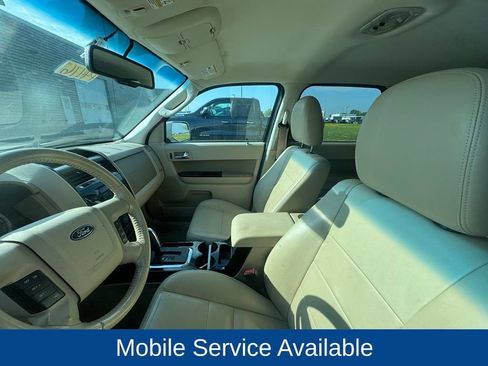 Used 2010 Ford Escape Limited AWD/4WD image 5