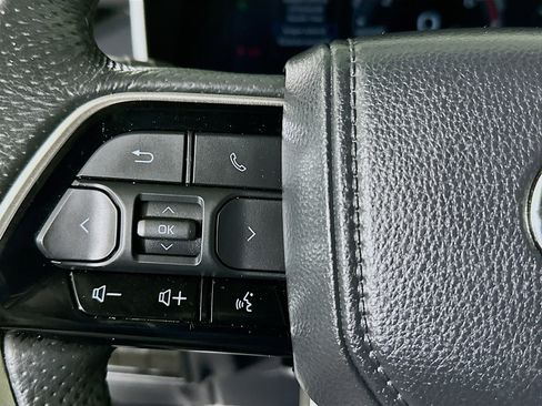 Used 2024 Toyota Tundra Limited image 16