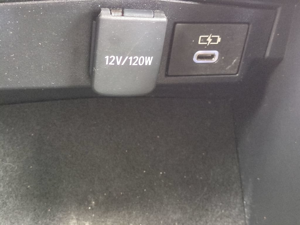 Used 2023 Toyota Corolla SE FWD image 24