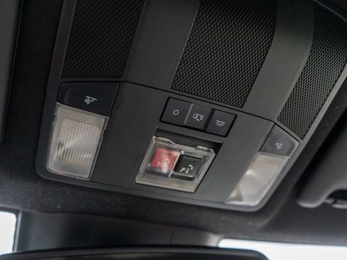 Used 2025 Mitsubishi Eclipse Cross Black Edition image 37