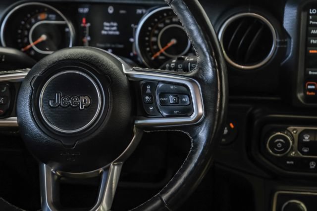 Used 2019 Jeep Wrangler Unlimited Sahara AWD/4WD image 19