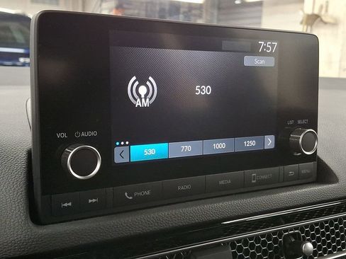 Used 2022 Honda Civic Sport image 11