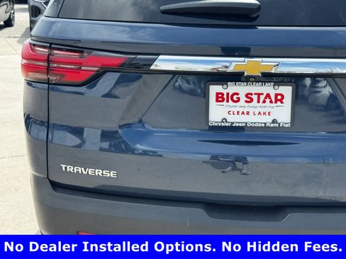 Used 2023 Chevrolet Traverse LS w/ Safety Package FWD image 11