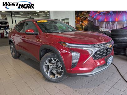 Used 2025 Chevrolet Trax LT w/ LT Convenience Package