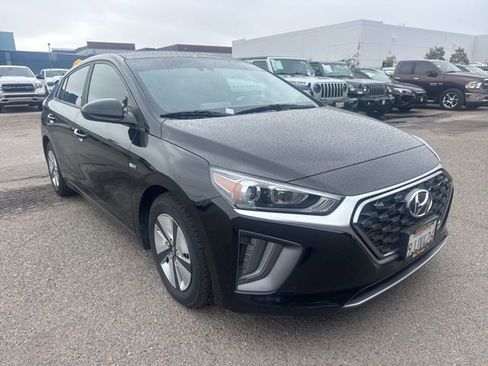 Used 2020 Hyundai Ioniq Blue image 3