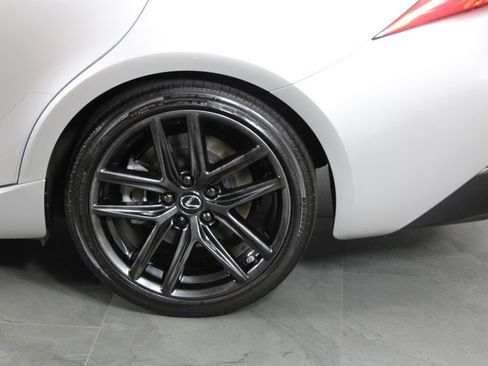 Used 2019 Lexus IS 300 F Sport w/ F Sport Package RWD image 14