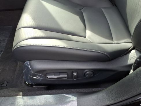 New 2026 Honda Accord EX-L image 13